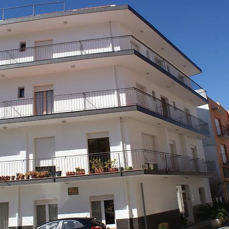 Hostal Gran Sol Llanca Luaran gambar