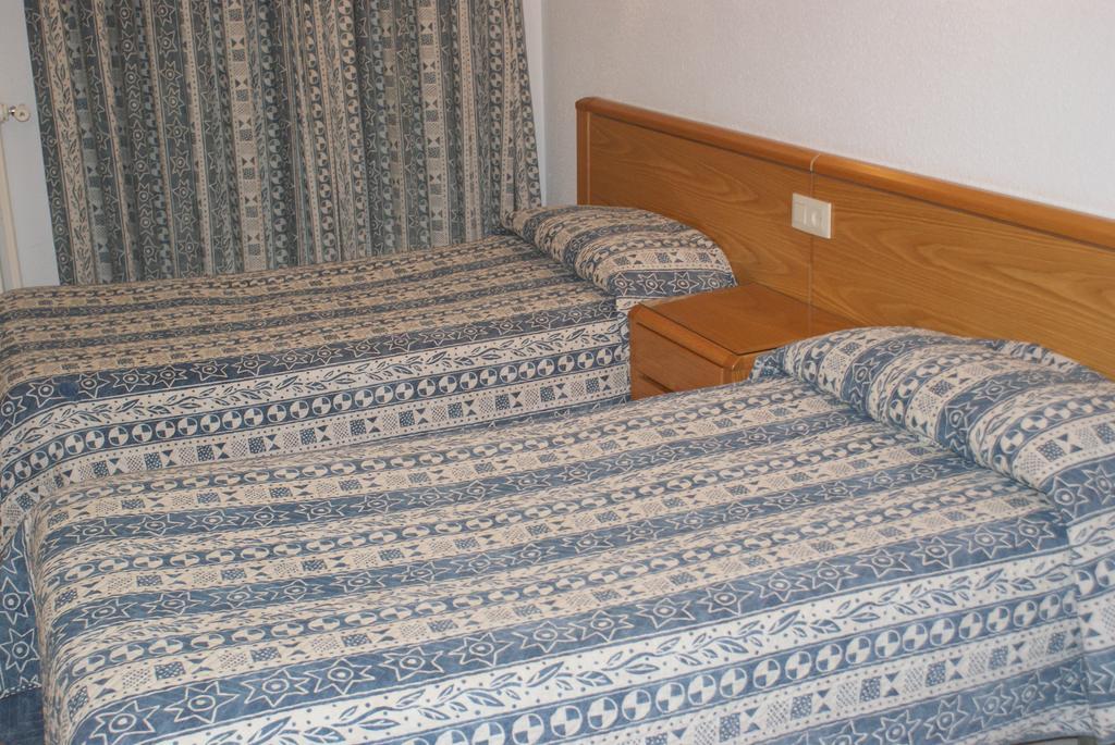 Hostal Gran Sol Llanca Luaran gambar